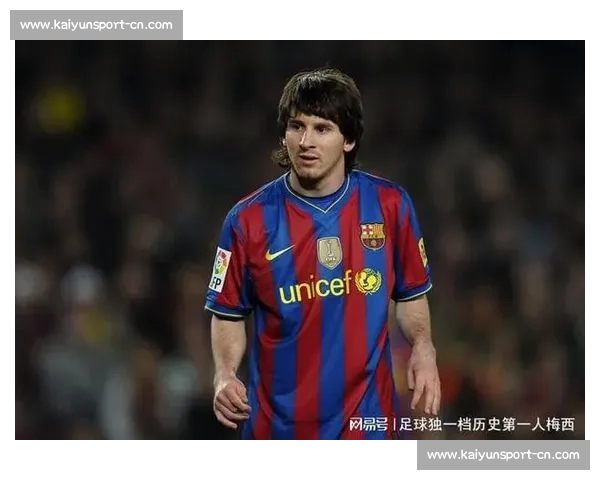 登贝莱追星梅西名场面！更衣室勾肩搭背聊 5 分钟，巴萨老队友再续兄弟情