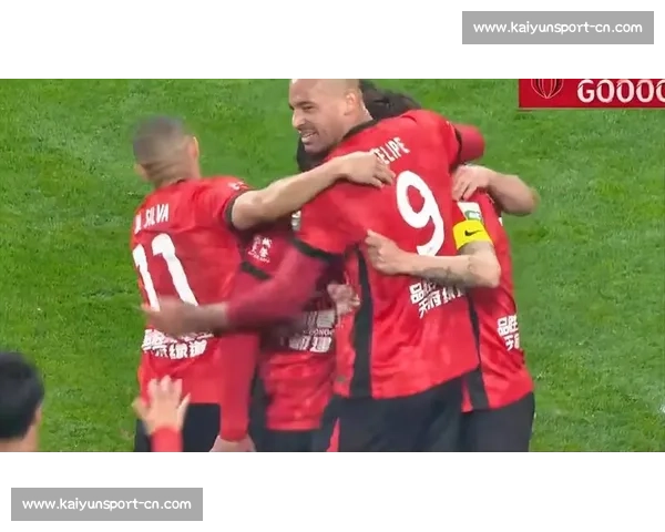 帕拉西奥斯一传一射定乾坤 武汉三镇客场 2-1 逆转深圳新鹏城